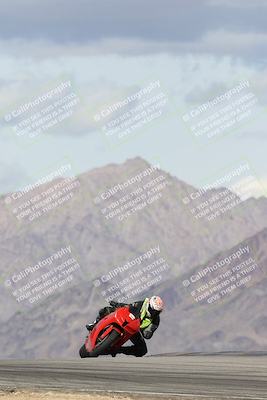 media/Nov-16-2025-Race Pace (Sun) [[8c5fa54630]]/Verified Riders/5-Turn 9 (1135am)/